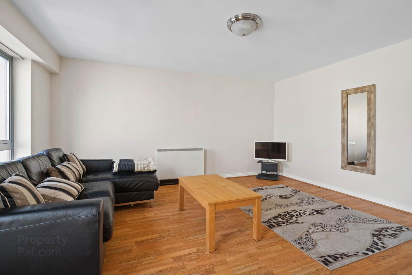 Apartment 13 Glenveagh Court 5 of 16