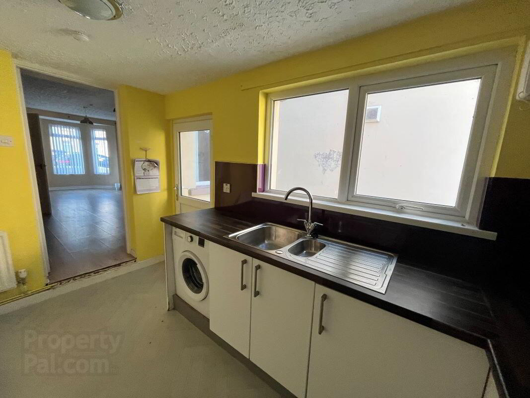 4 Newington Avenue 8 of 17