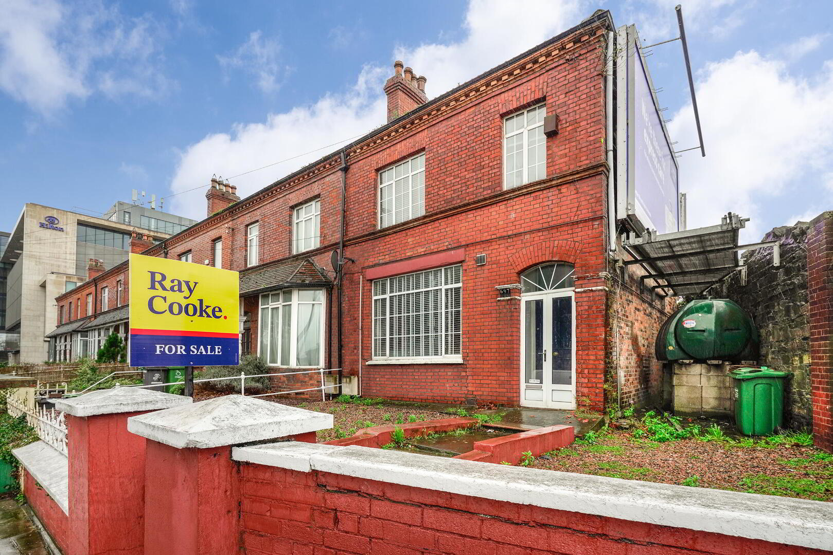 697 South Circular Road 1 of 34