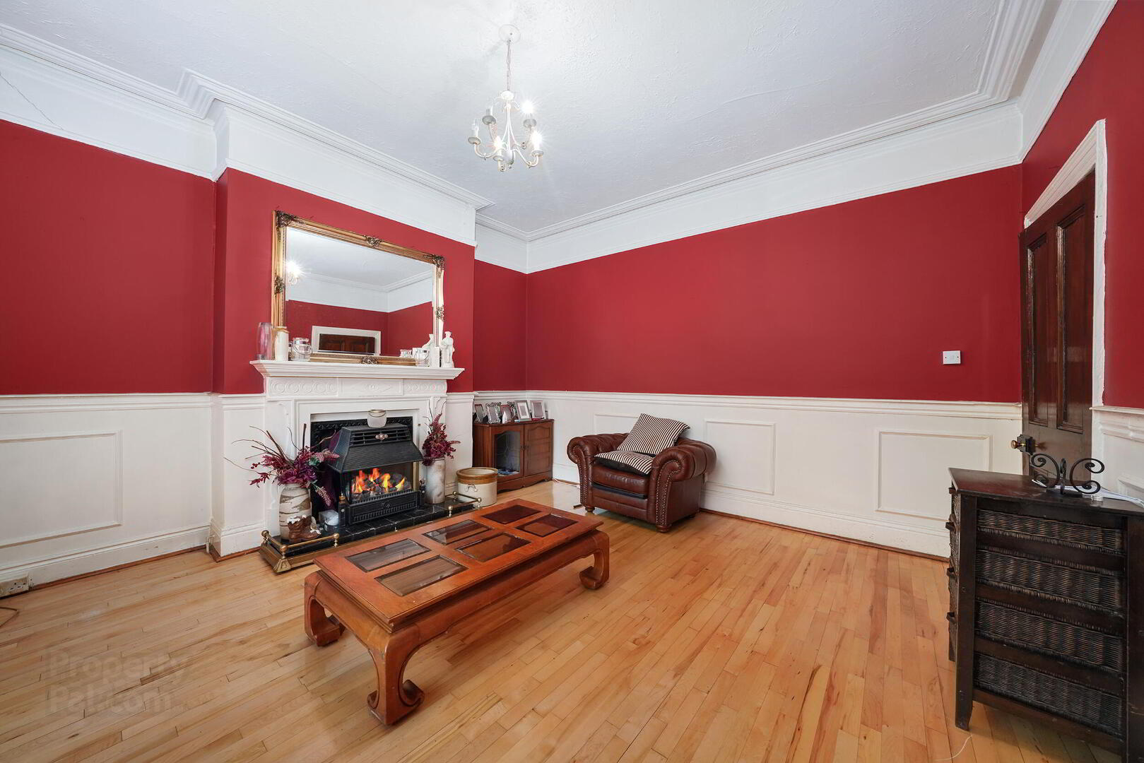 697 South Circular Road 8 of 34