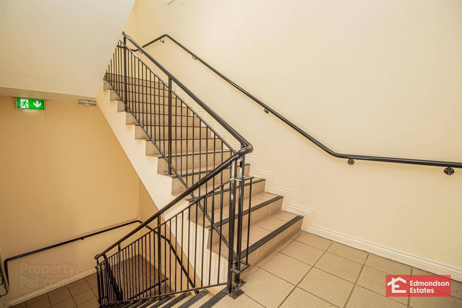 7 Springmount Mews 3 of 19