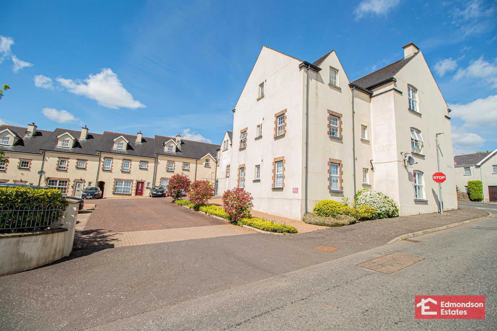 7 Springmount Mews 2 of 19