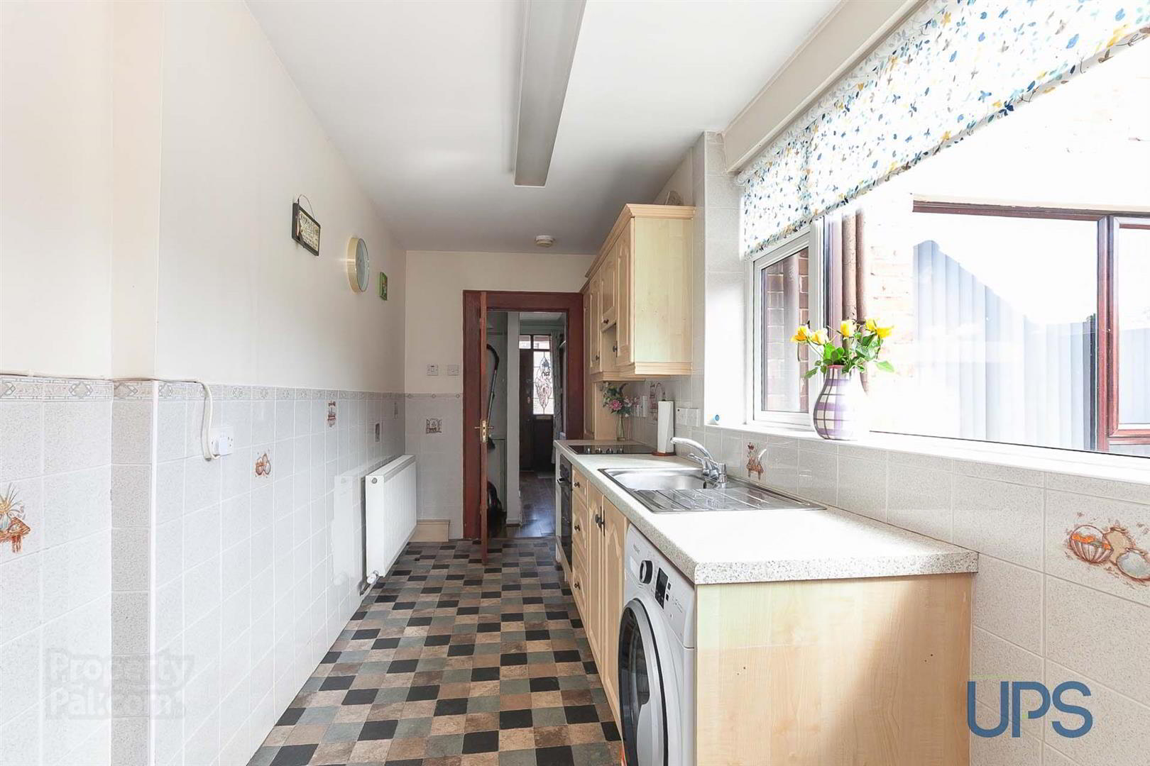 6 Ashton Avenue 9 of 20