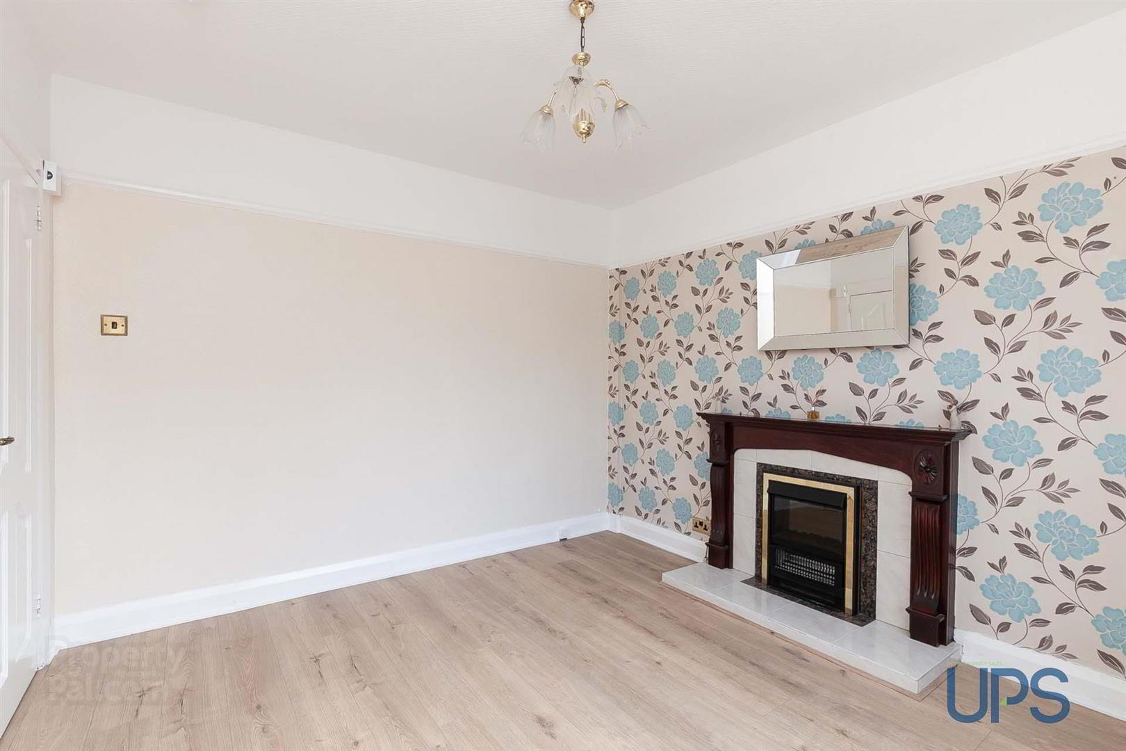 6 Ashton Avenue 6 of 20