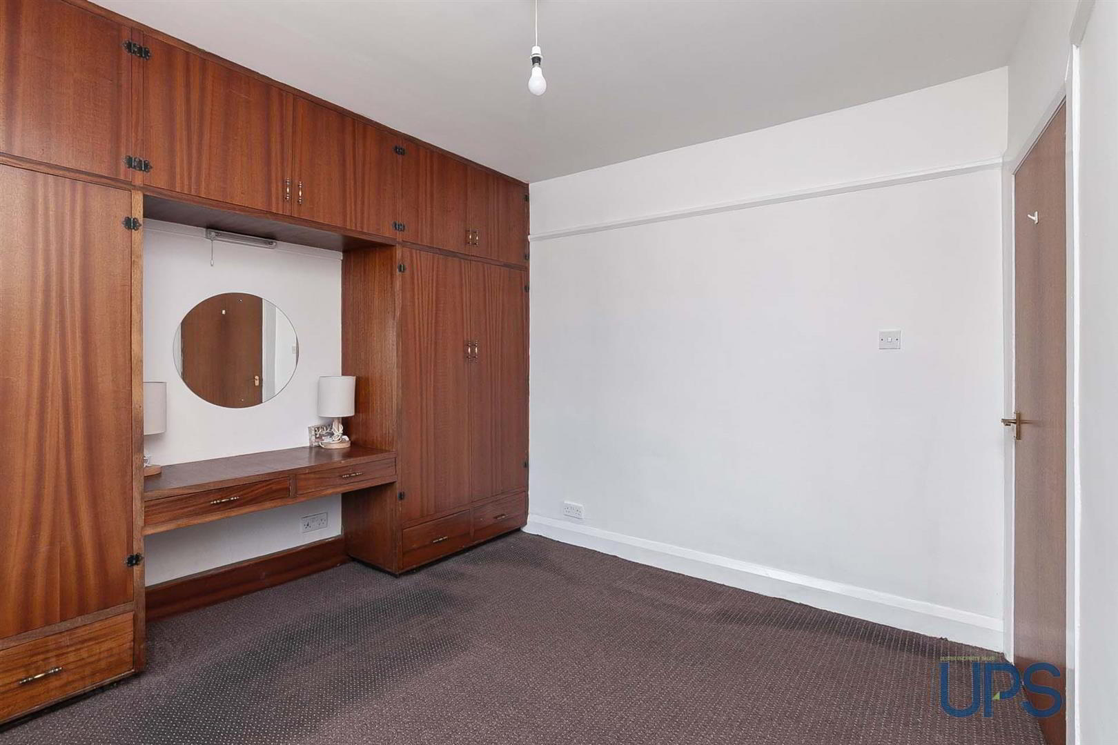 6 Ashton Avenue 12 of 20