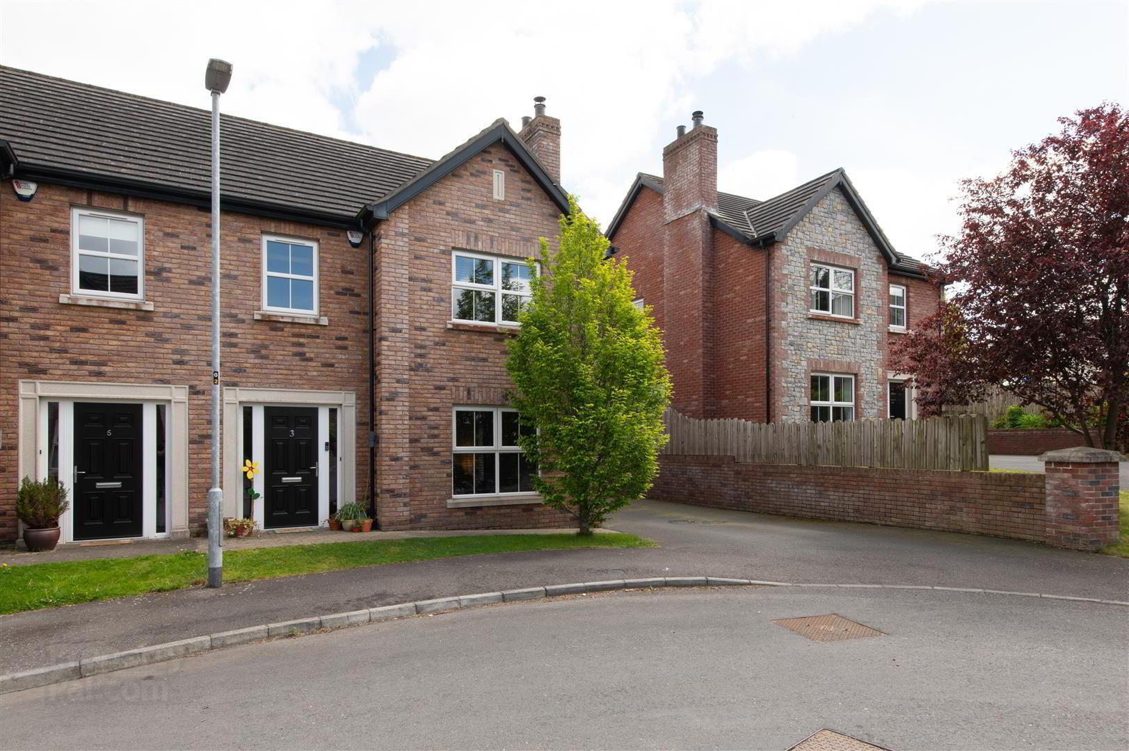 3 Rockfield Hall 1 of 27