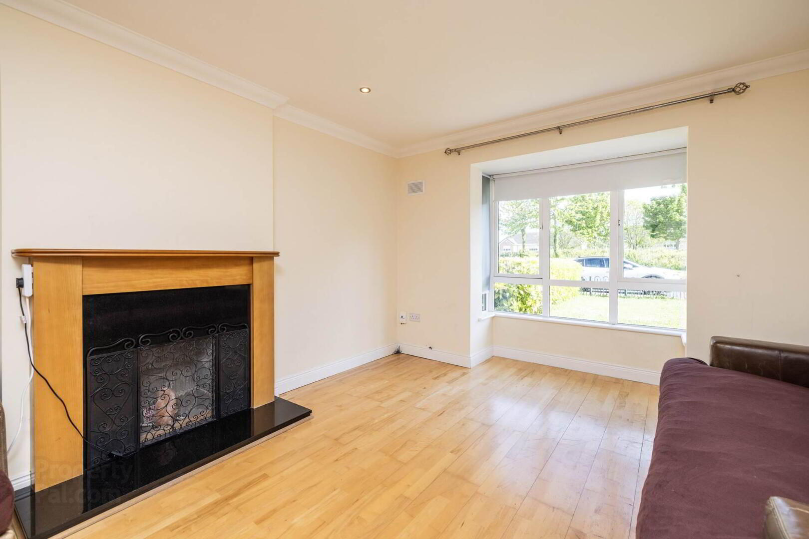 10 Forgehill Crescent 4 of 24