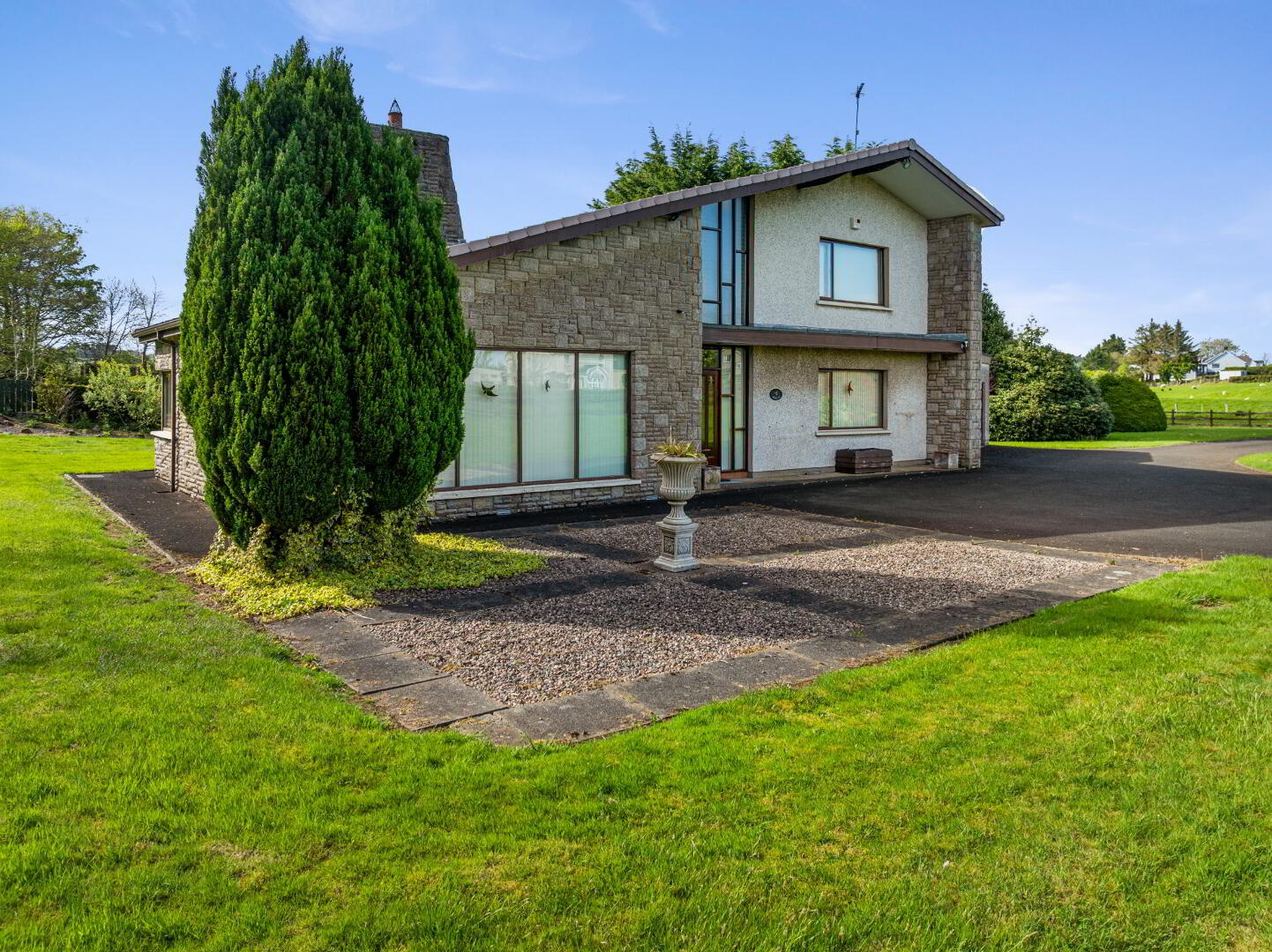 8 Cloughwater Road 5 of 49