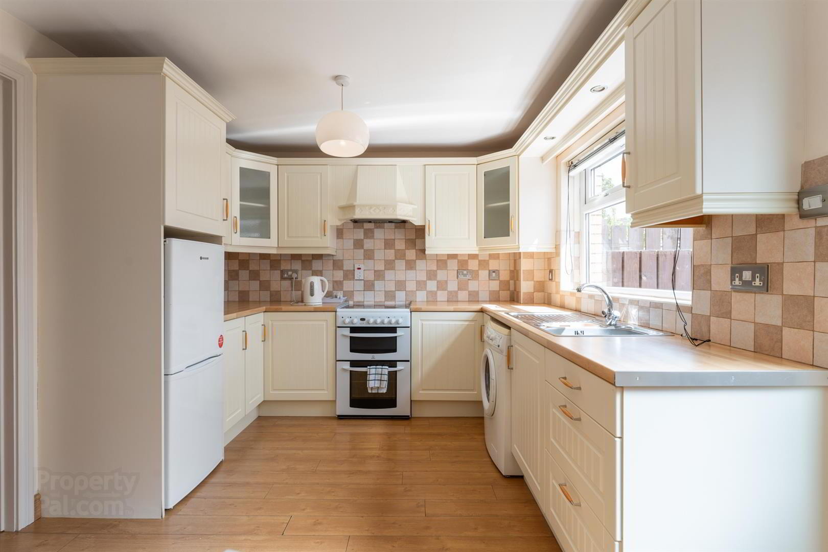 210 Grosvenor Road 8 of 20