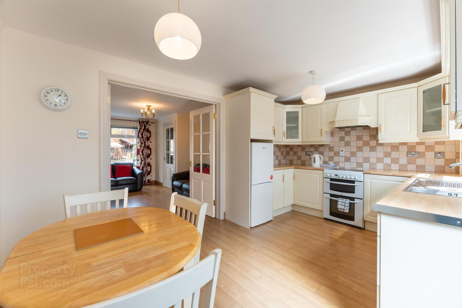 210 Grosvenor Road 7 of 20