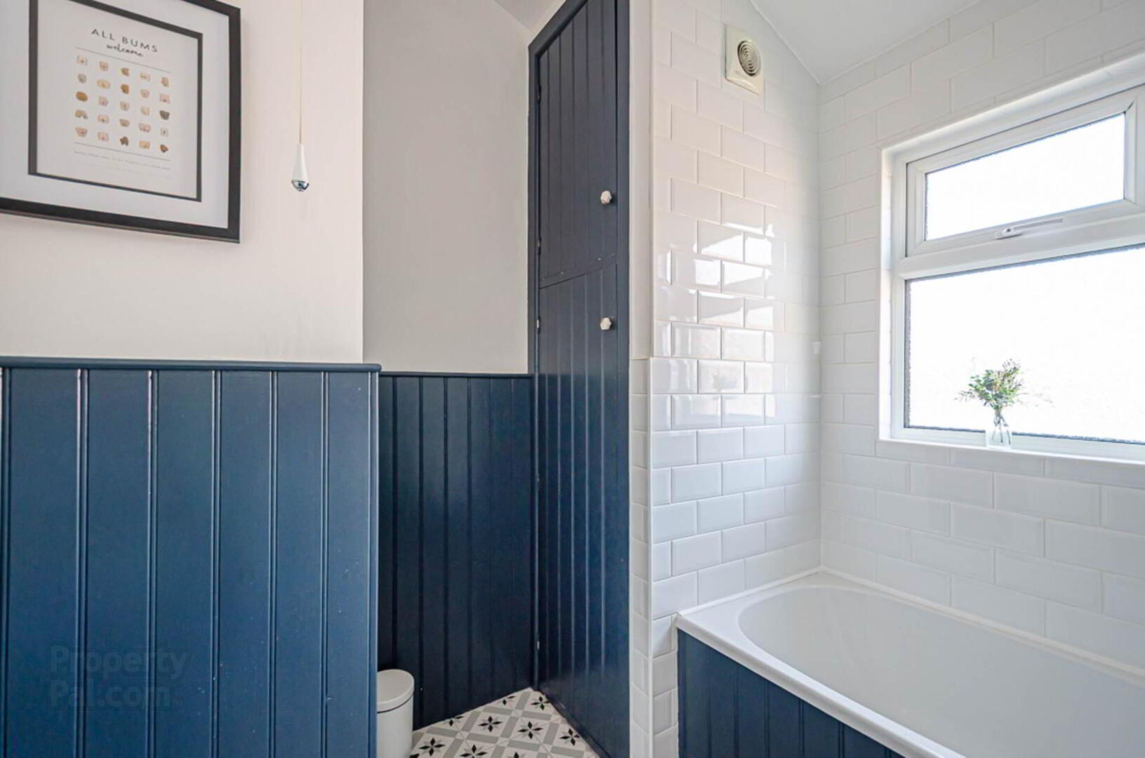 142 Ravenhill Avenue 47 of 50