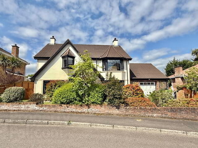 10 Ashgrove Park 1 of 30