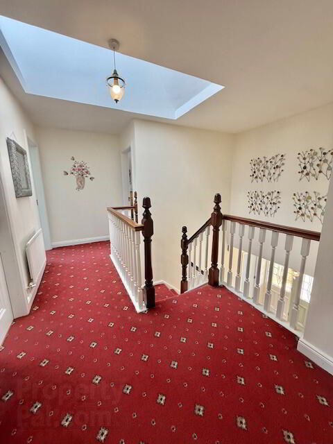 10 Ashgrove Park 15 of 30