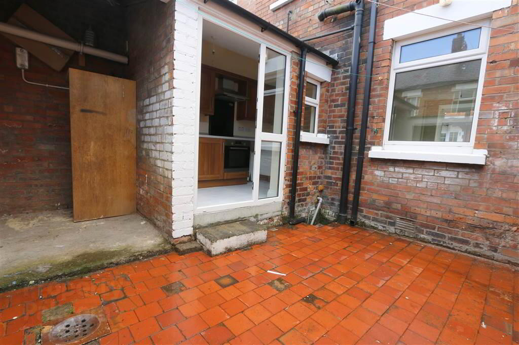 214 Cregagh Street 7 of 11