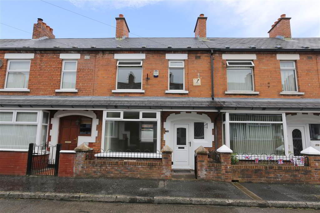 214 Cregagh Street 1 of 11