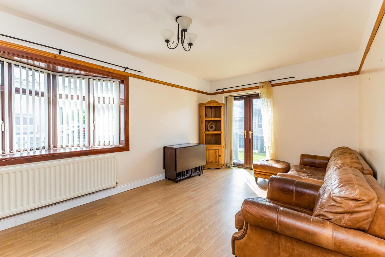 13a Enler Park West 3 of 17