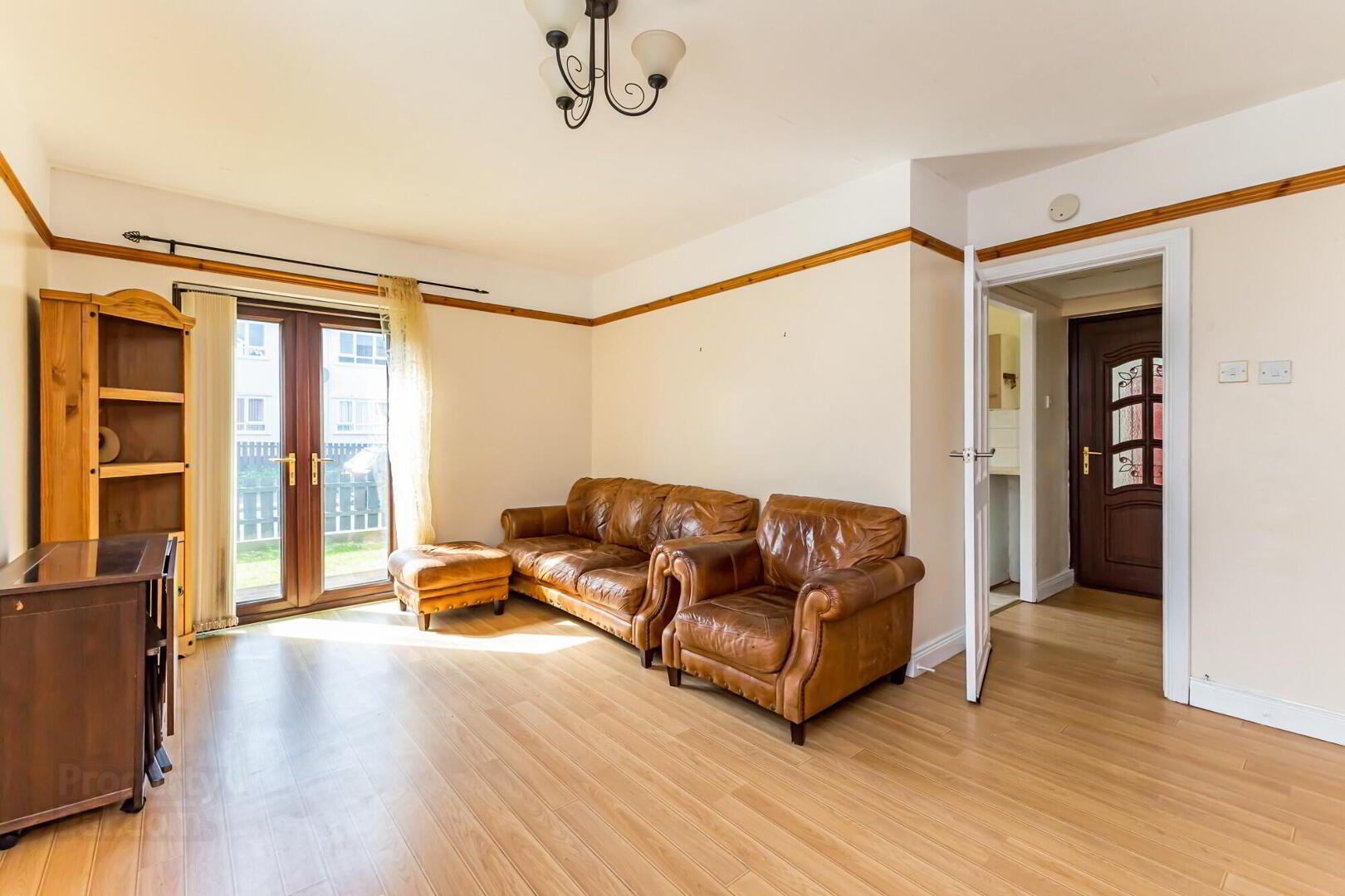 13a Enler Park West 4 of 17