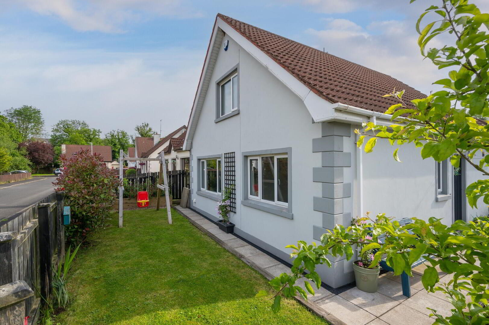property description image
