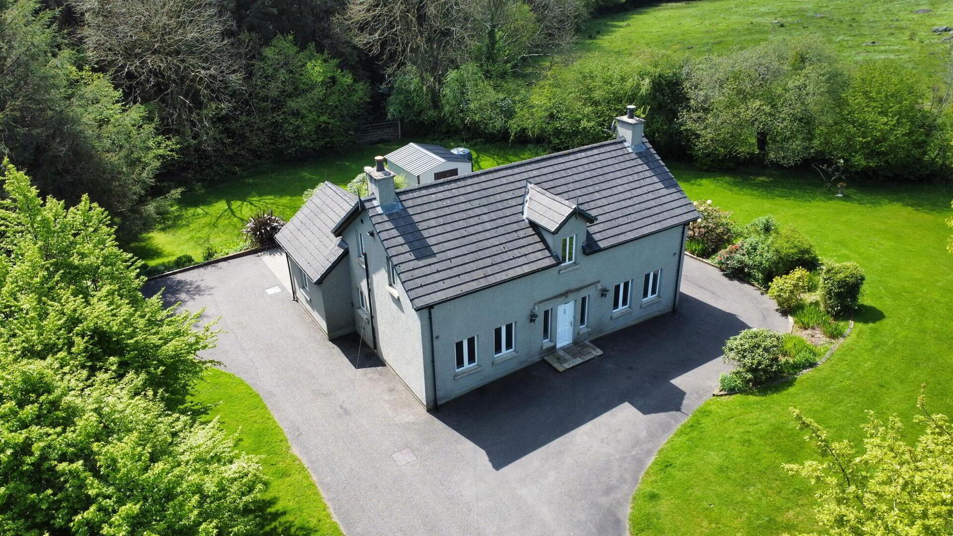 10 Corkhil Road 1 of 44