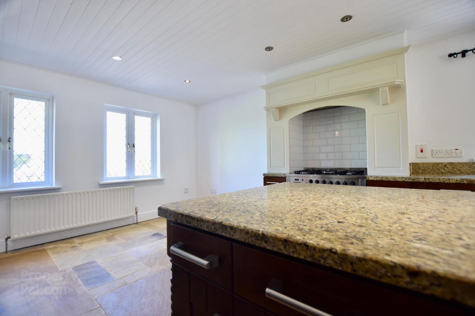 10 Corkhil Road 12 of 44