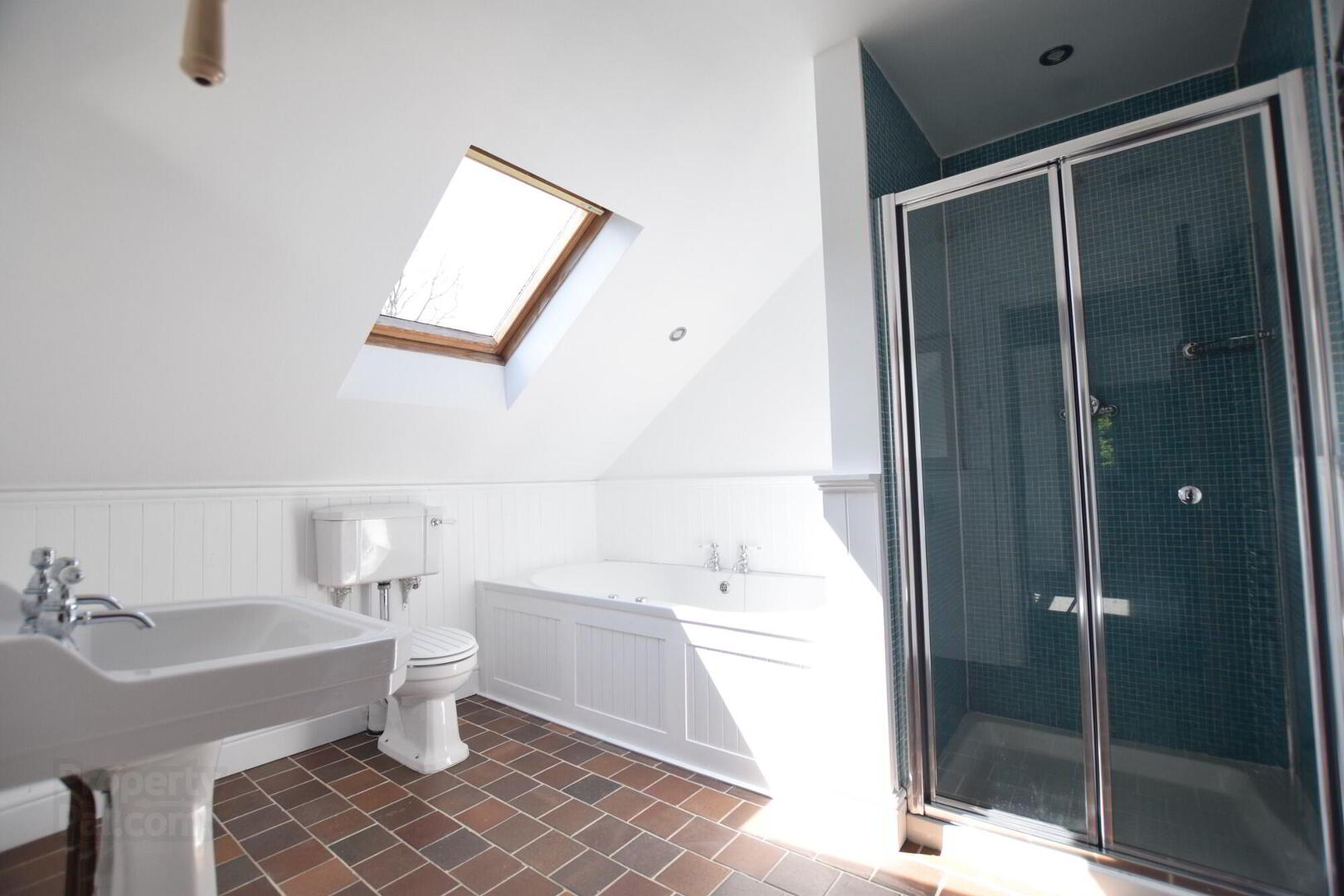 10 Corkhil Road 29 of 44