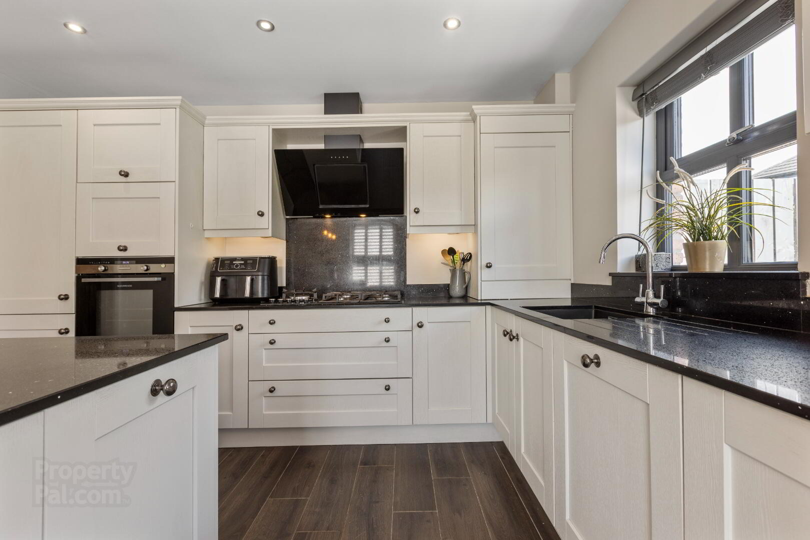 36 Castlegate 7 of 27