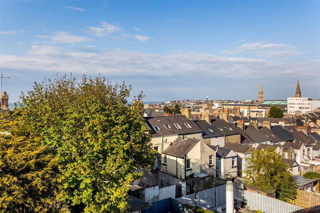 7 Windsor Gardens 17 of 17