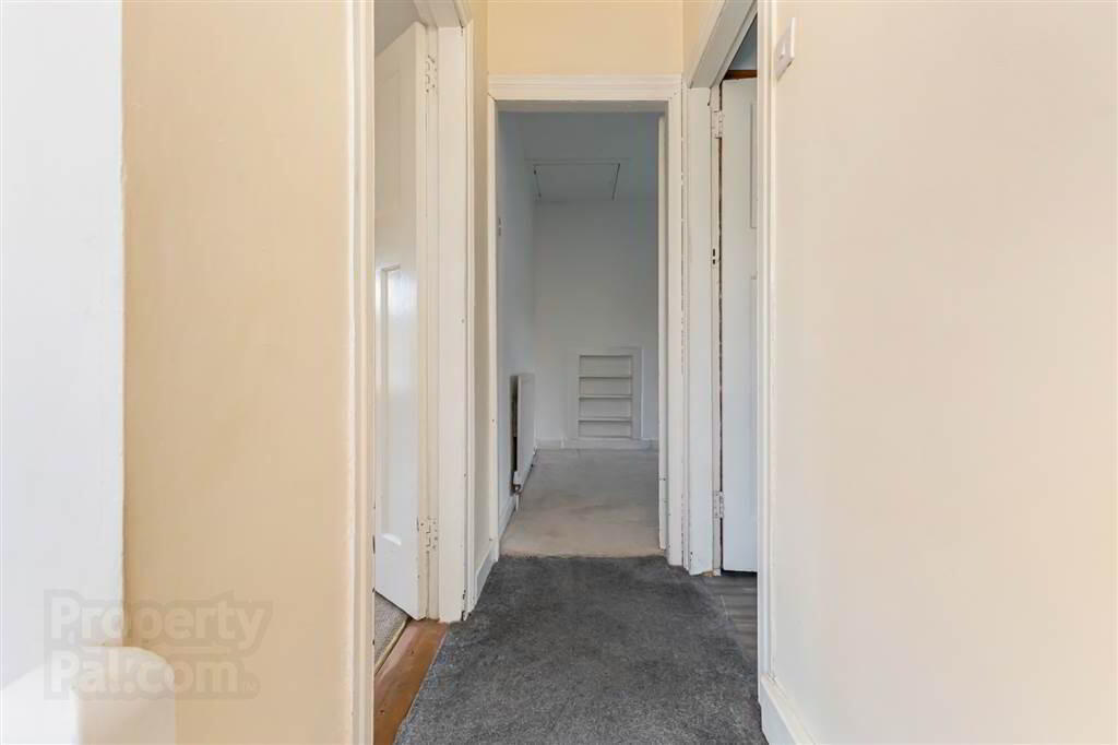 7 Windsor Gardens 16 of 17