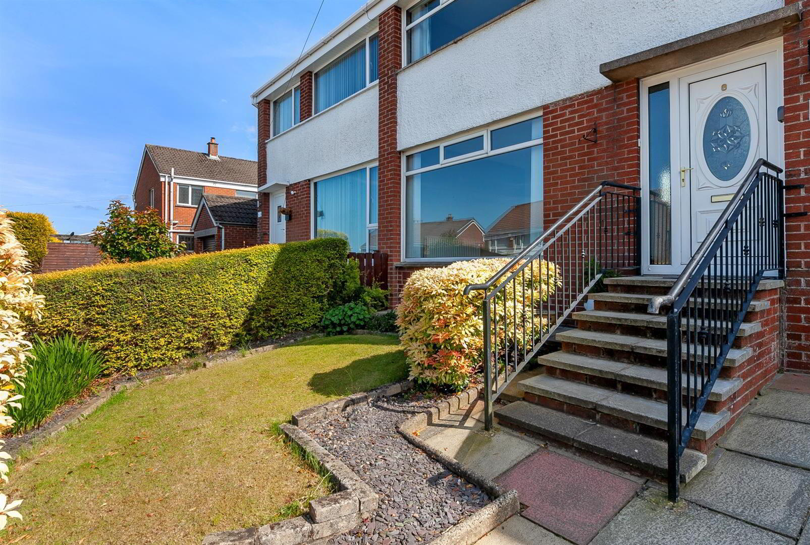 property description image