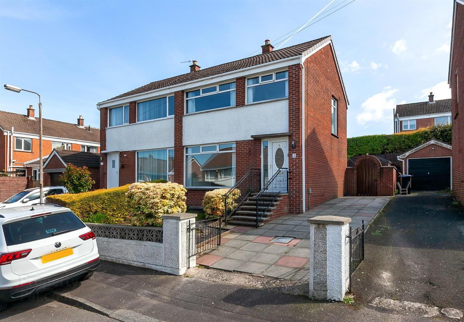 4 Fairhill Drive 1 of 21