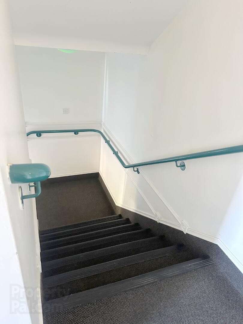 Unit 39, Laganview Court 10 of 32