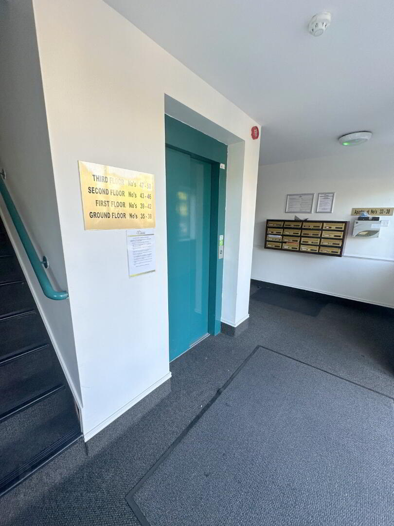 Unit 39, Laganview Court 7 of 32