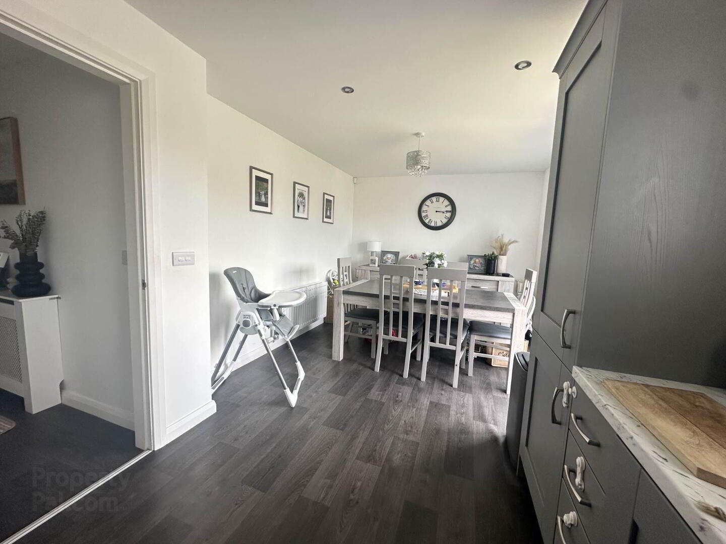 153 Blackthorn Rise 3 of 17