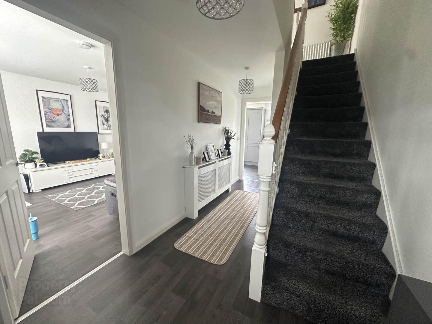 153 Blackthorn Rise 6 of 17
