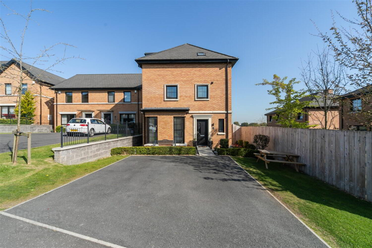 14 Ballantine Lane 1 of 43