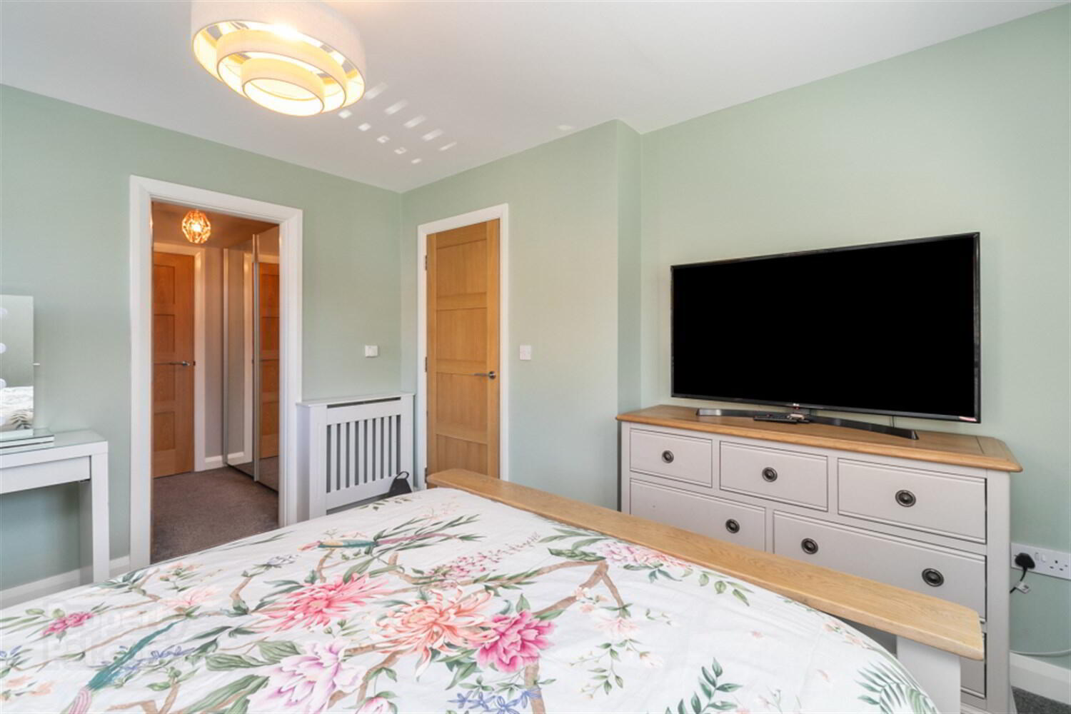 14 Ballantine Lane 20 of 43