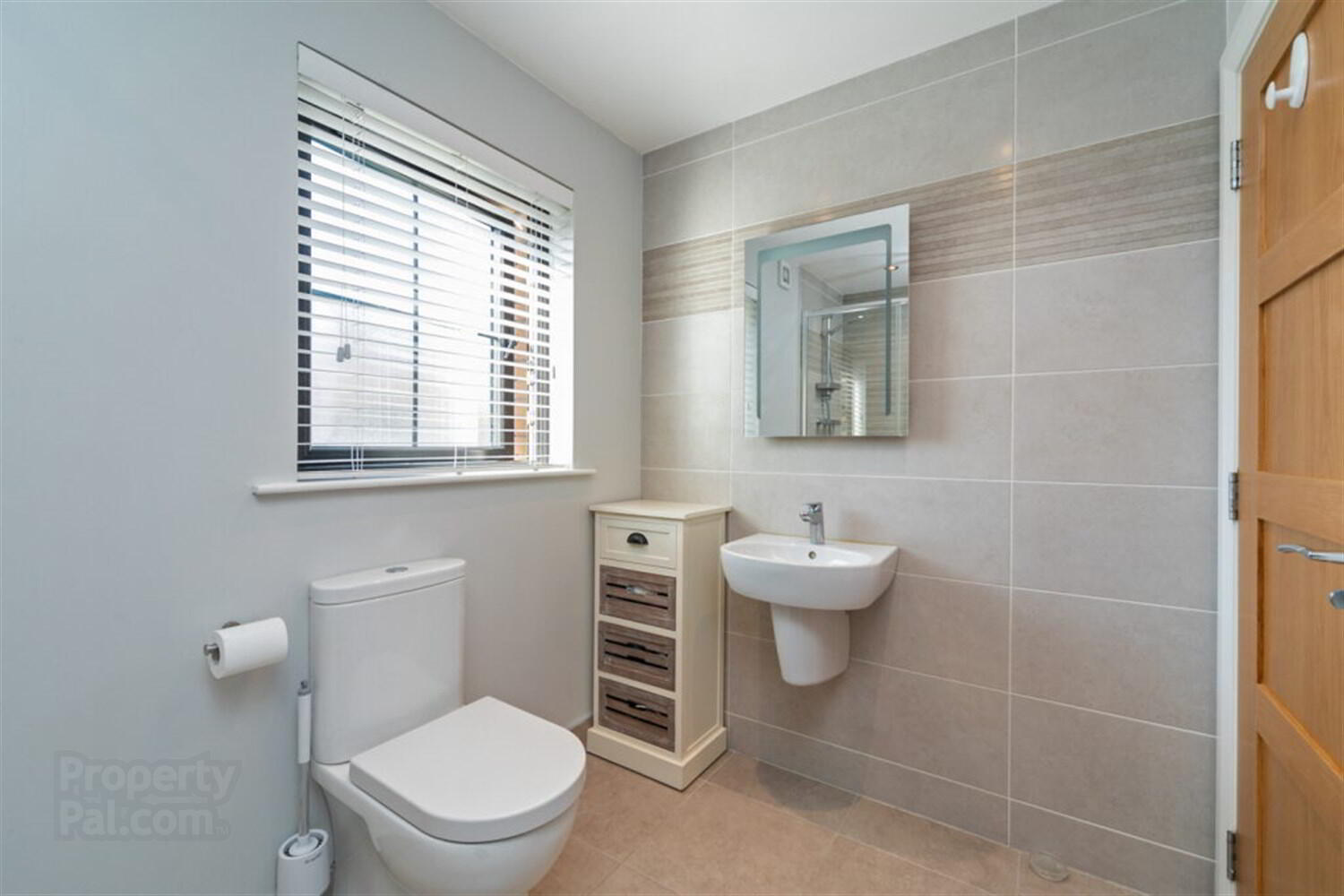 14 Ballantine Lane 25 of 43