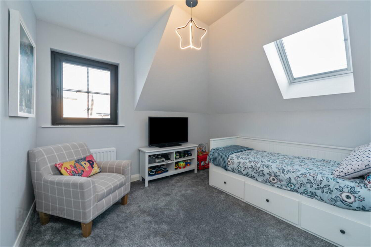 14 Ballantine Lane 30 of 43