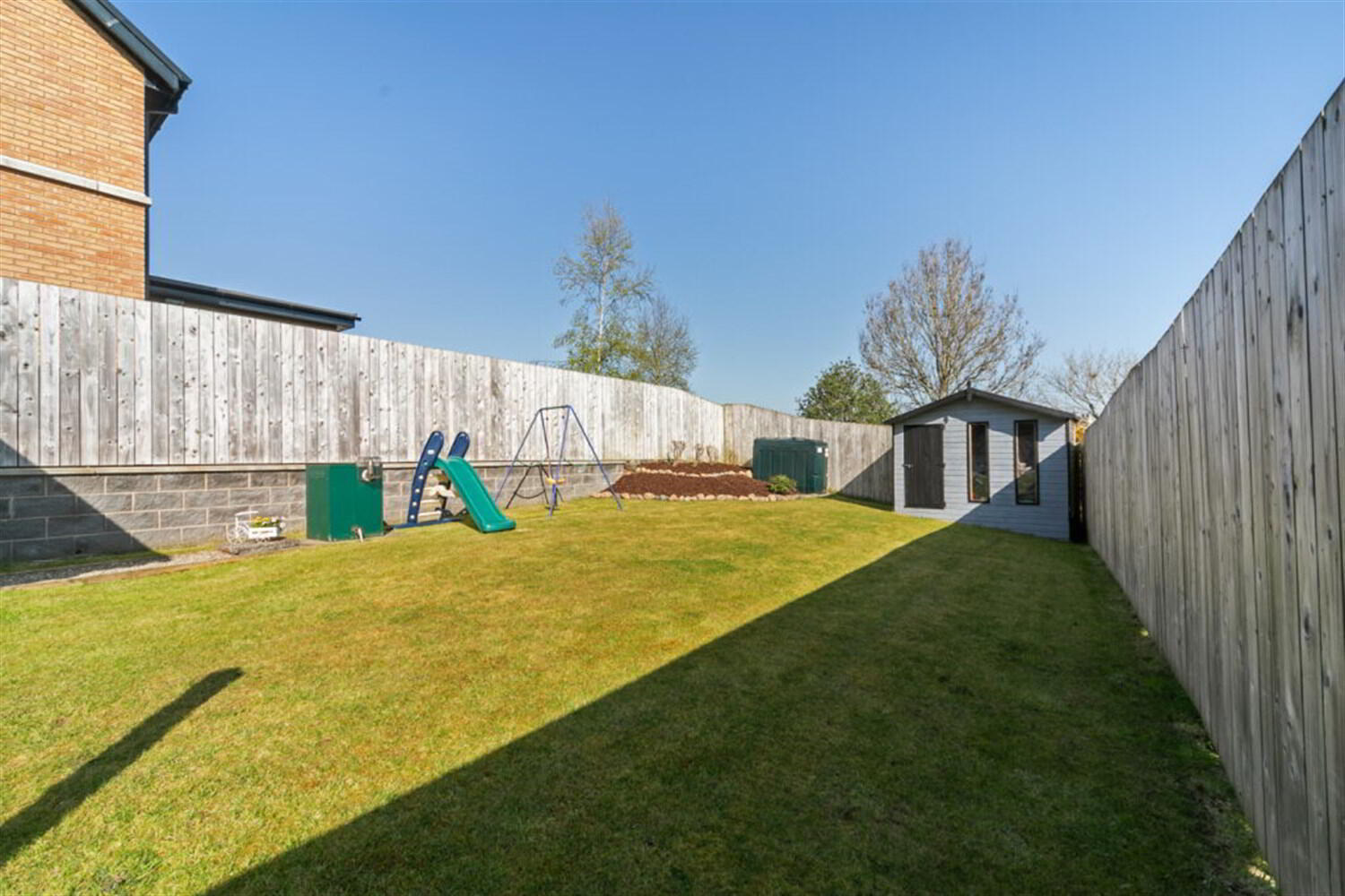 14 Ballantine Lane 40 of 43