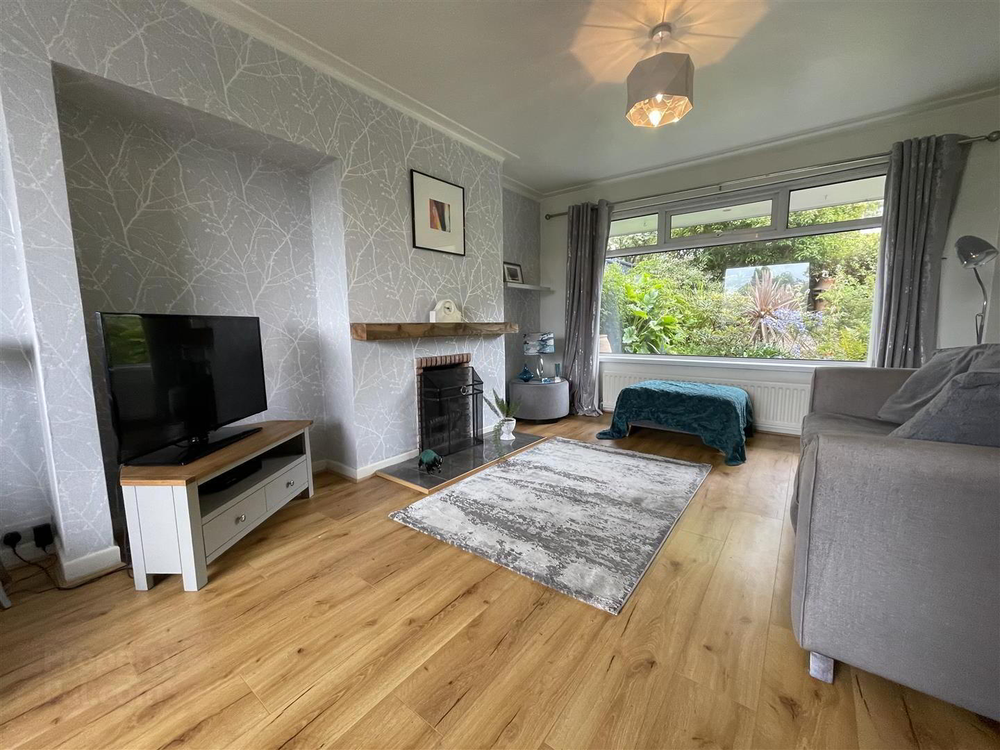 32 Strangford Heights 7 of 24