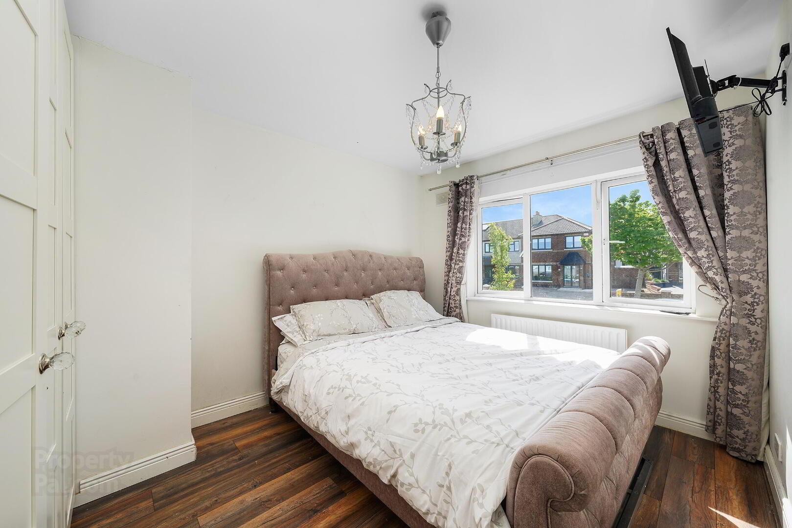 18 Ellensborough Grange 16 of 31