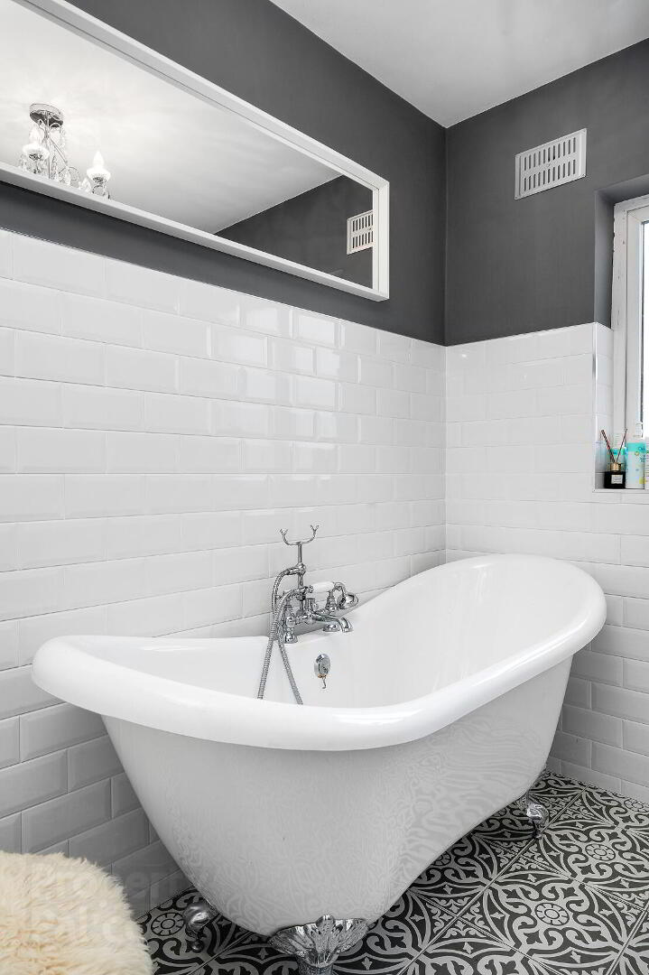 18 Ellensborough Grange 22 of 31
