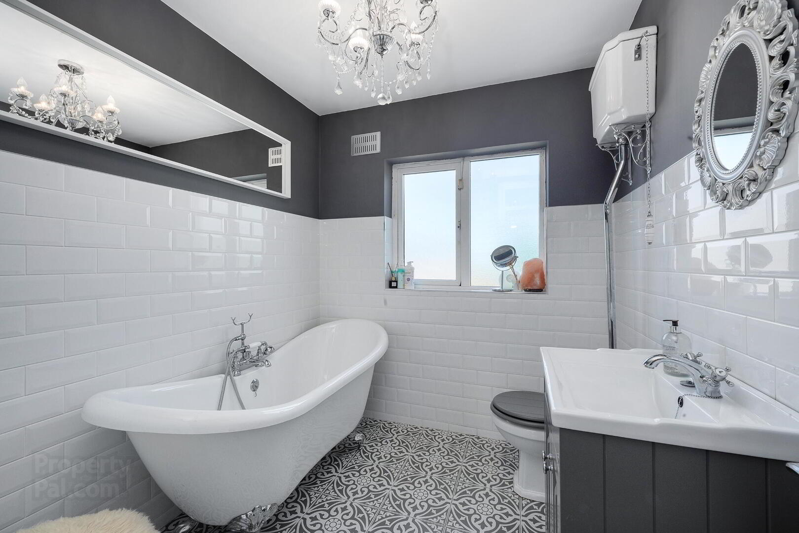 18 Ellensborough Grange 21 of 31
