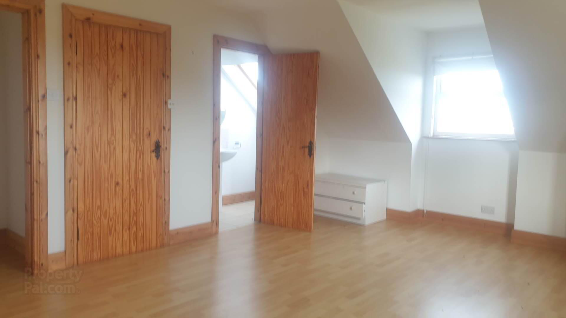 Portaleen Brae 17 of 25