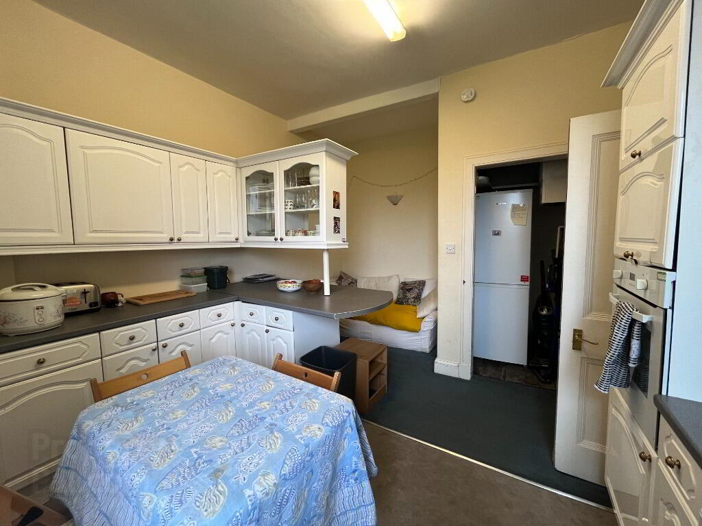 4 Bruntsfield Avenue 4 of 10