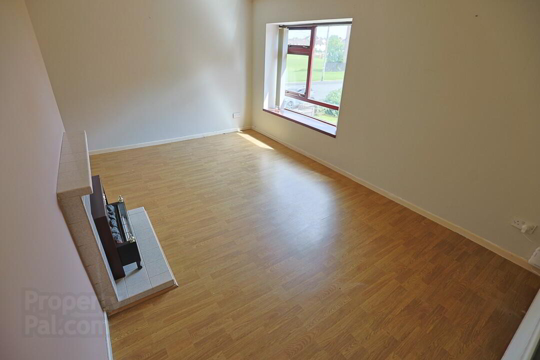 Unit B, 98 Corcrain Drive 2 of 21