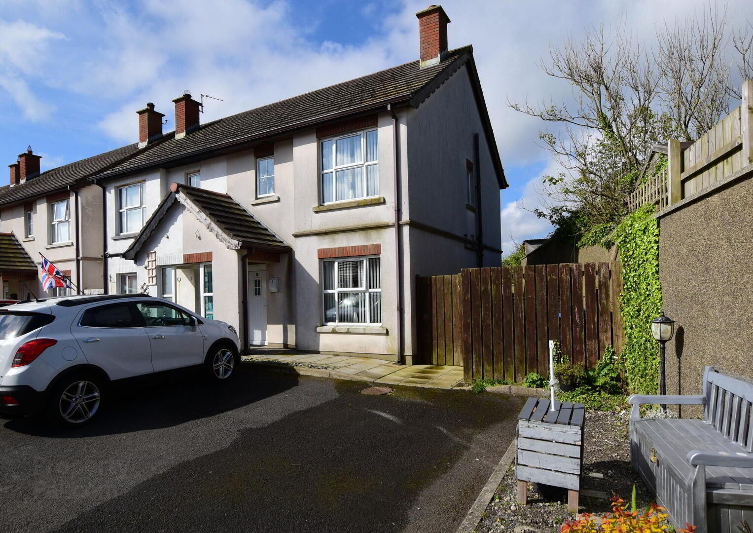 property description image