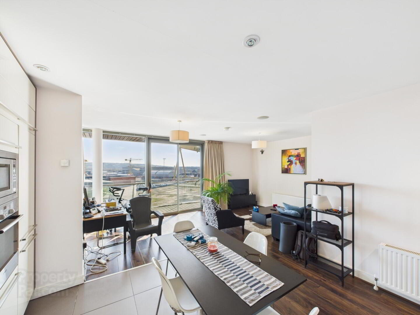 Apartment 11.42 The Arc 2l Queens Road 4 of 18