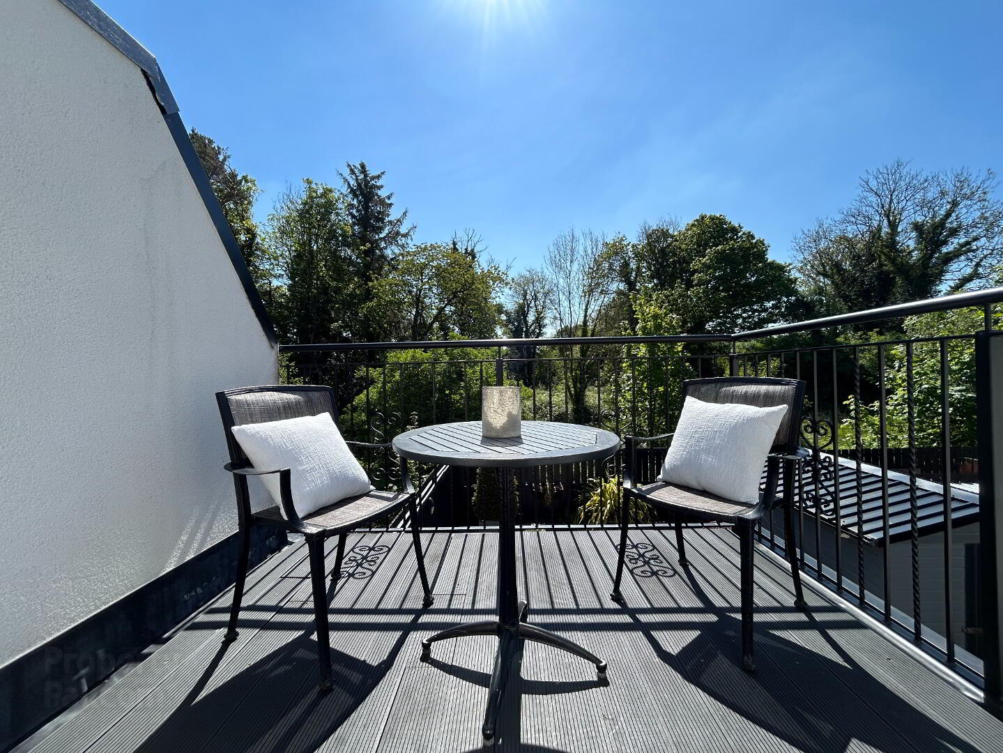 15 Spires Manor 18 of 30