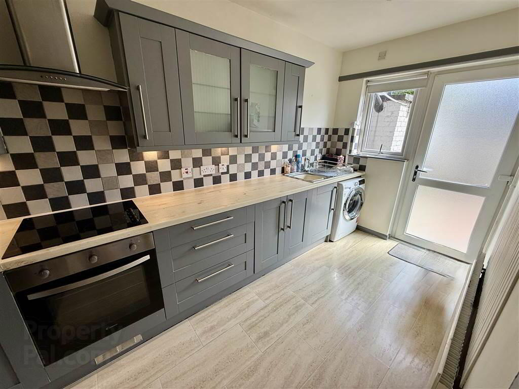 11 Camlough Place 3 of 11